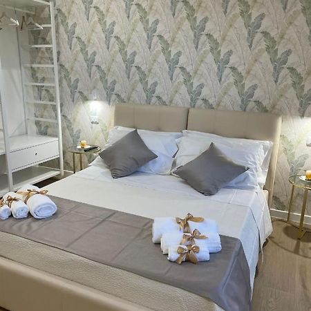Luna&Sole Oreste Apartments - Self Check-In Bari Esterno foto
