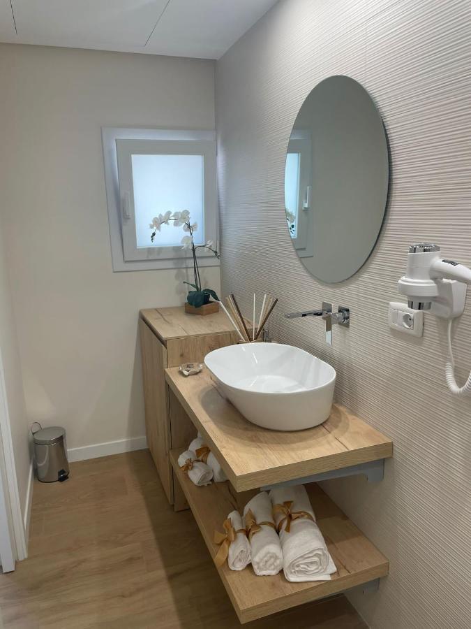Luna&Sole Oreste Apartments - Self Check-In Bari Esterno foto