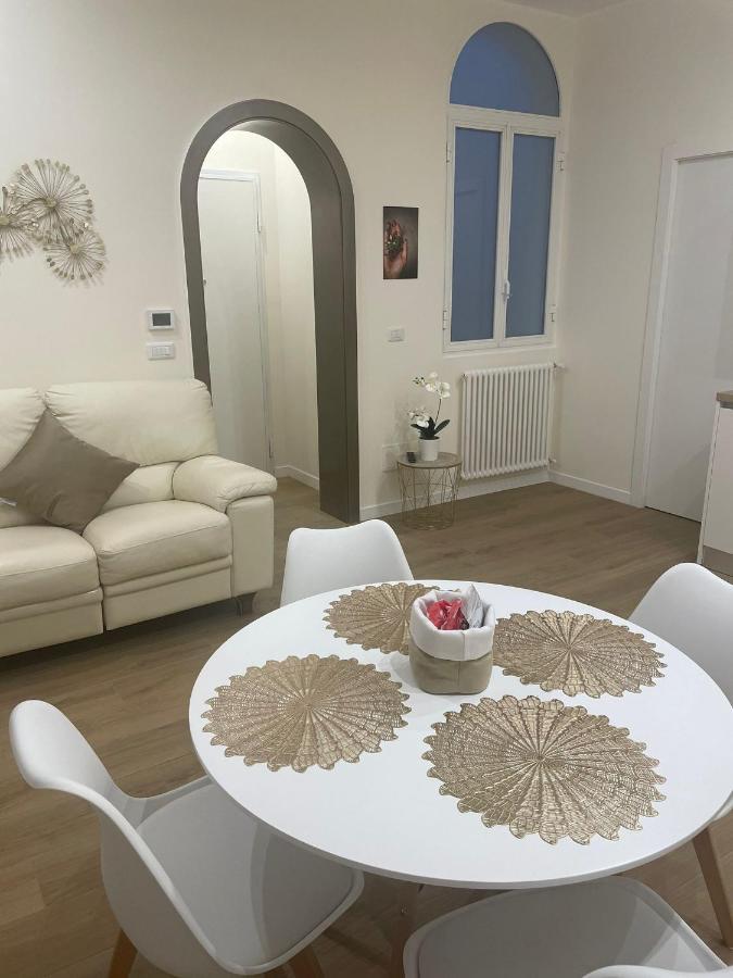 Luna&Sole Oreste Apartments - Self Check-In Bari Esterno foto