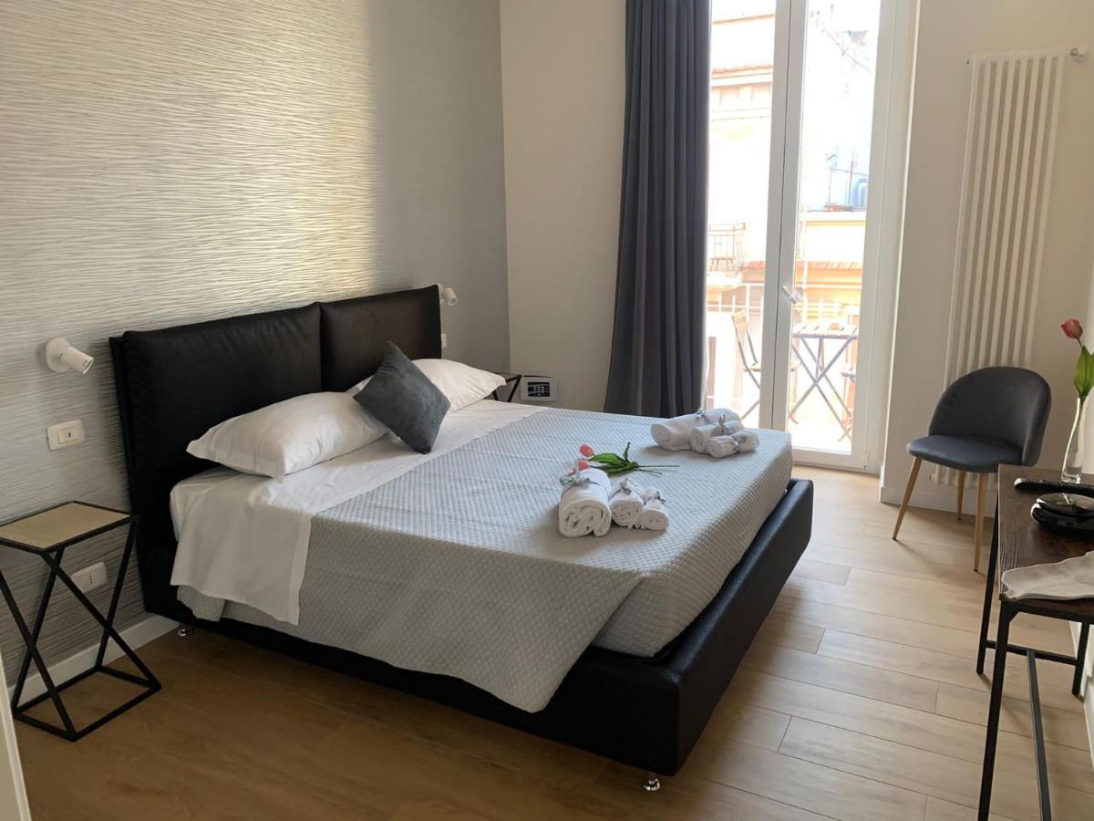 Luna&Sole Oreste Apartments - Self Check-In Bari Esterno foto