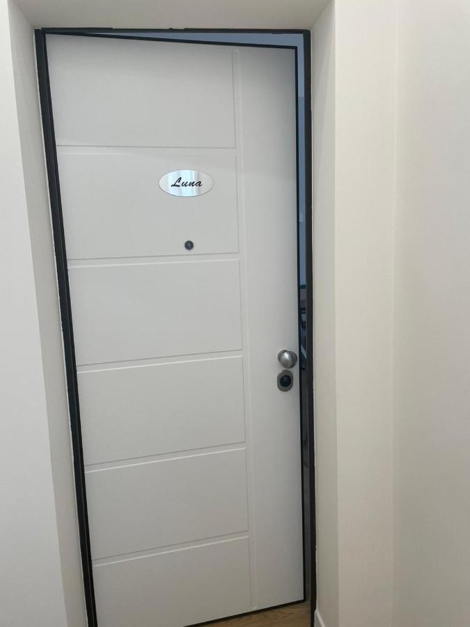 Luna&Sole Oreste Apartments - Self Check-In Bari Esterno foto